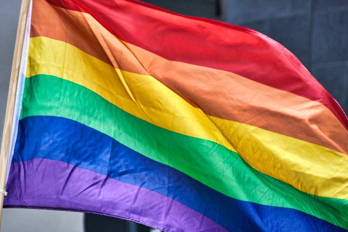 pixabay_rainbow-flag-4426296_1920